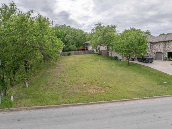 5389 S Clifton Avenue , Springfield, MO 65810