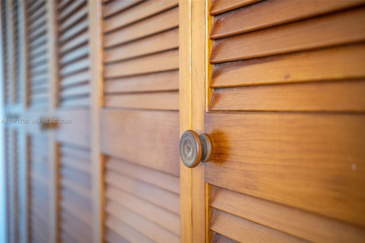 8421 NW 8th St, Unit 203, Miami, FL 33126 Photo