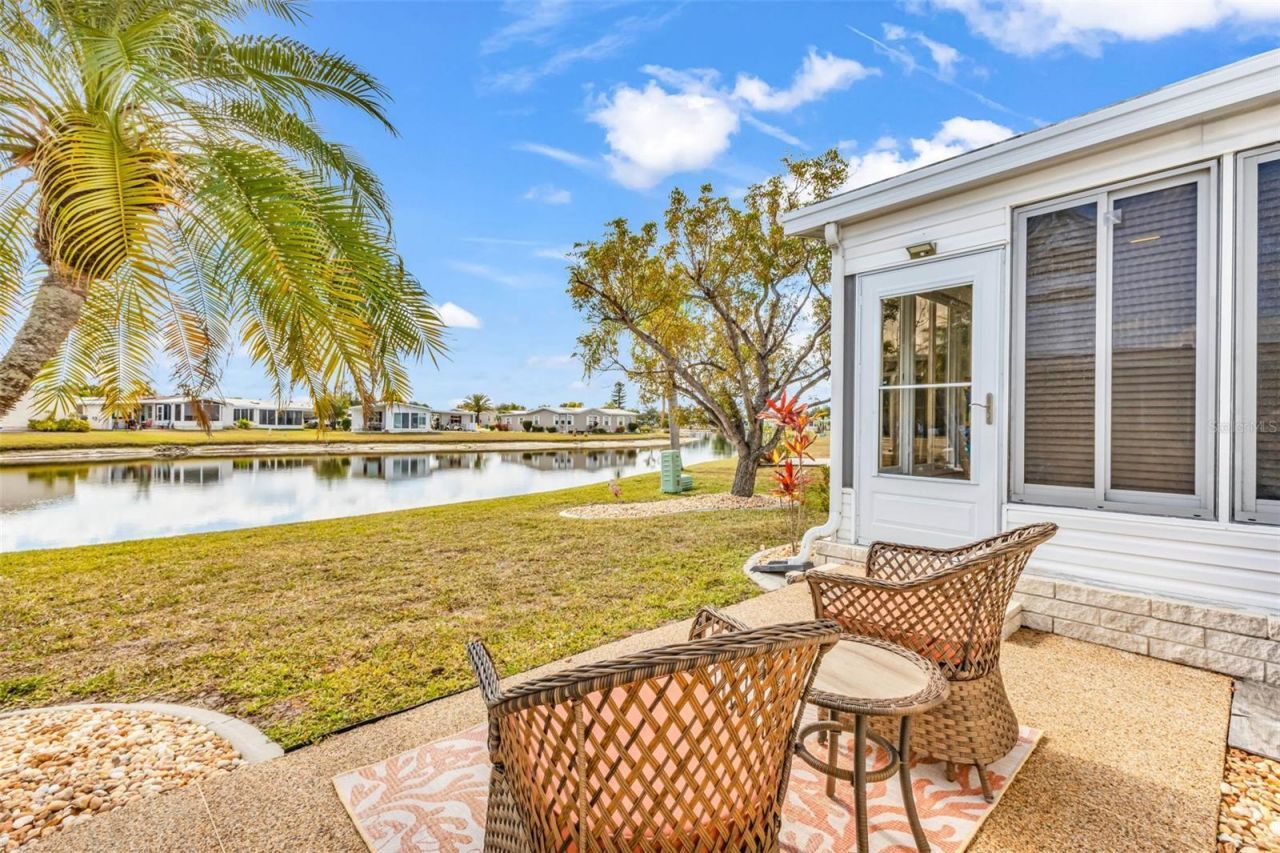 5601 Duncan Road, Unit 204, Punta Gorda, FL 33982 Photo