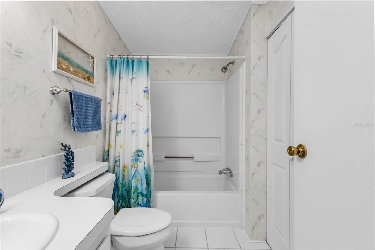 5601 Duncan Road, Unit 204, Punta Gorda, FL 33982 Photo