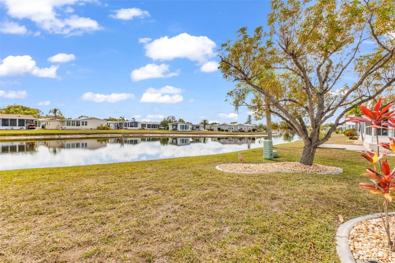 5601 Duncan Road, Unit 204, Punta Gorda, FL 33982 Photo