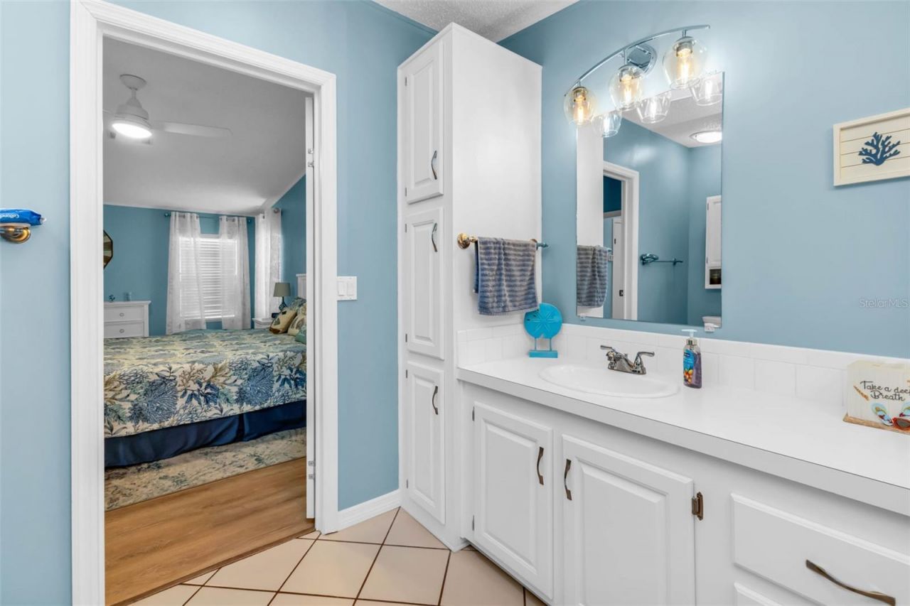 5601 Duncan Road, Unit 204, Punta Gorda, FL 33982 Photo