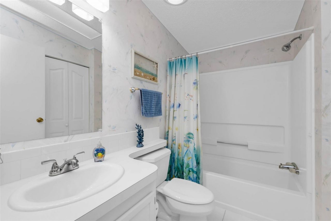 5601 Duncan Road, Unit 204, Punta Gorda, FL 33982 Photo