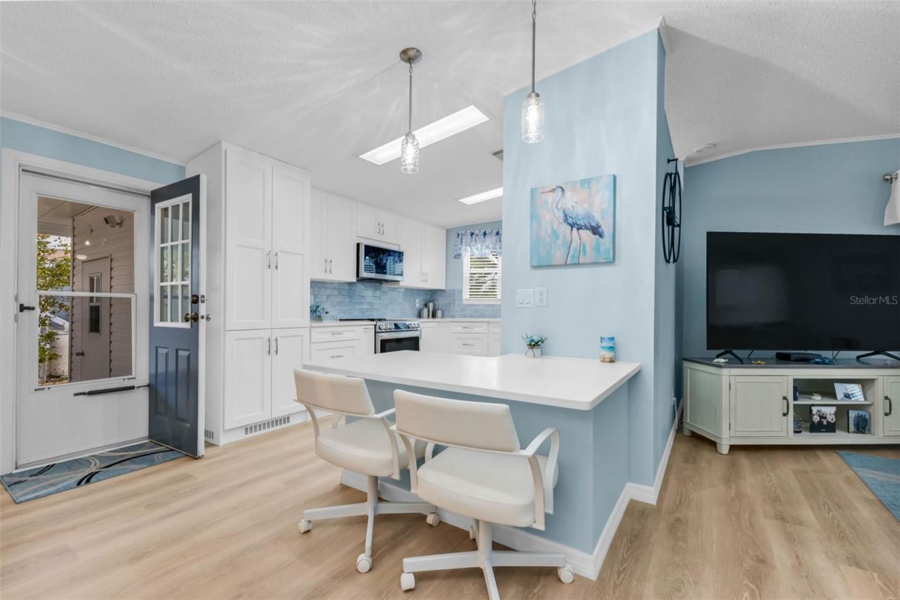 5601 Duncan Road, Unit 204, Punta Gorda, FL 33982 Photo