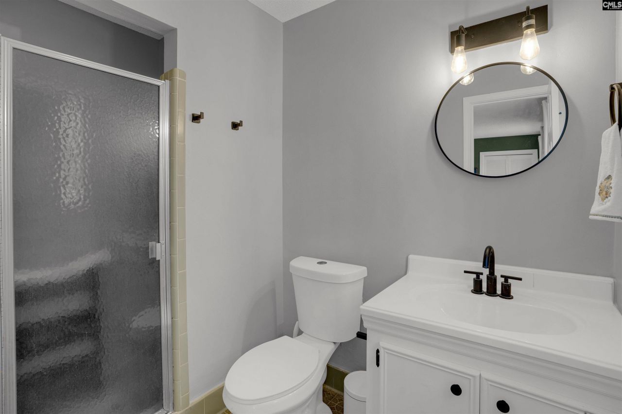 443 Pittsdowne Road Photo 11