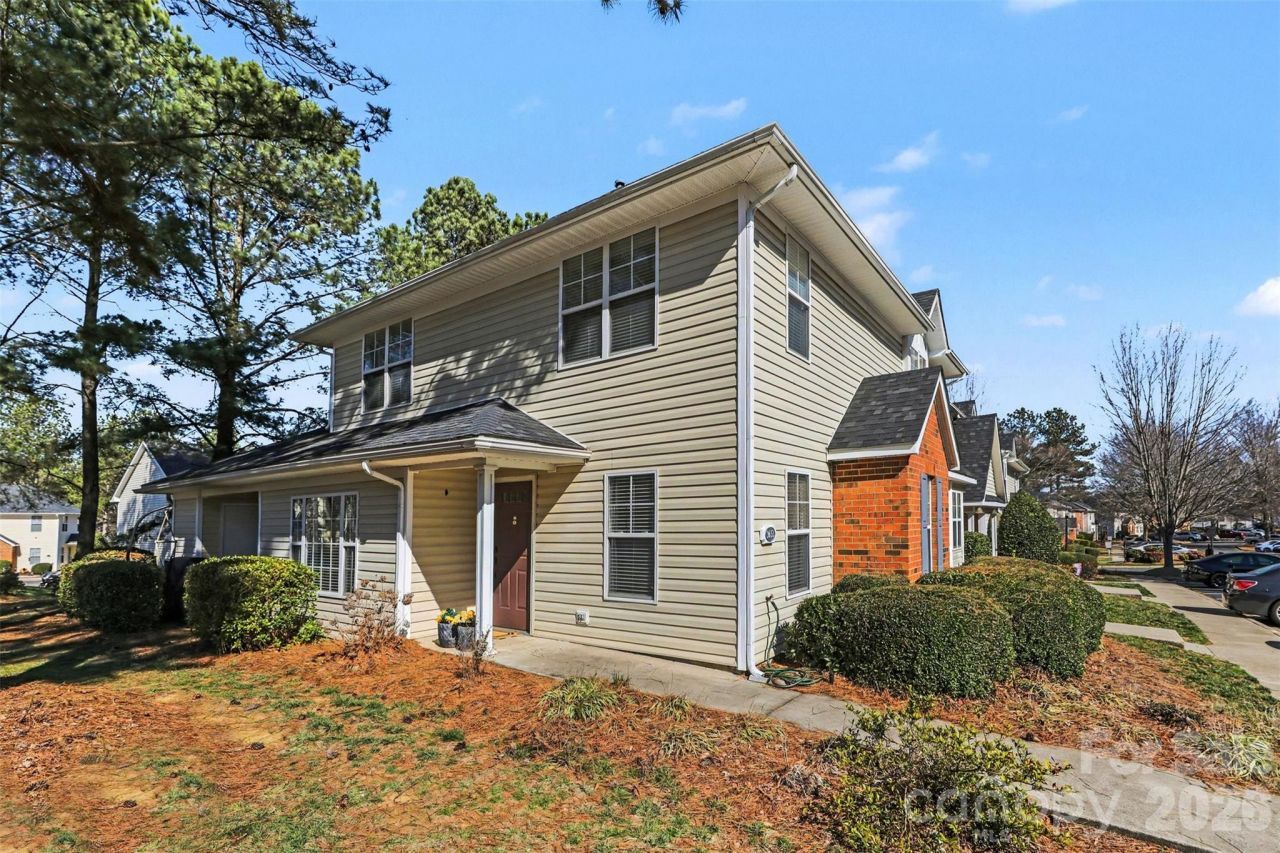 3653 Melrose Cottage Drive, Matthews, NC 28105 Main Photo