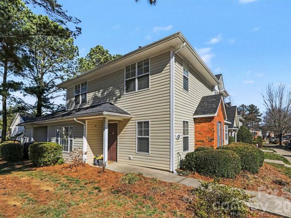 3653 Melrose Cottage Drive , Matthews, NC 28105