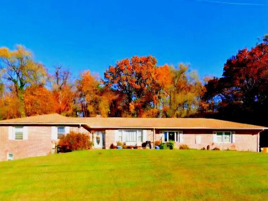 238 Elizabeth Avenue, Baltimore, MD 21227 Main Photo