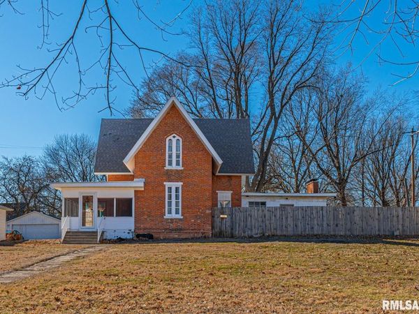 508 N WASHINGTON Street, Mt Pulaski, IL 62548