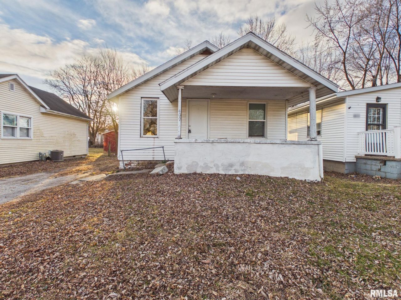 409 N Madison Street, Lincoln, IL 62656 Main Photo