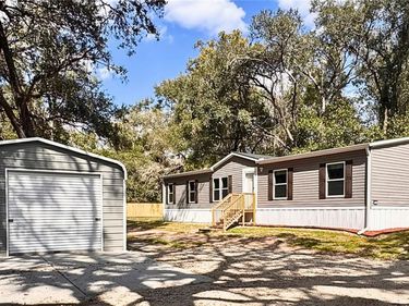 15561 WILSON BOULEVARD, BROOKSVILLE, FL 34604