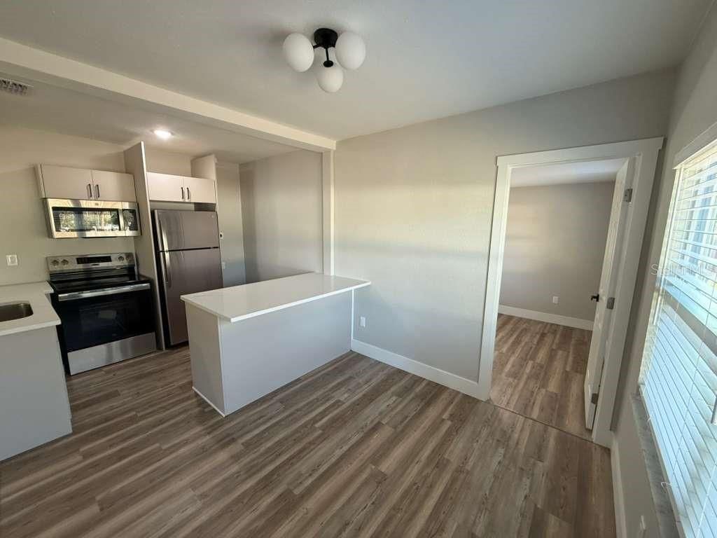 8701 N Willow Avenue , Tampa, FL 33604 Photo