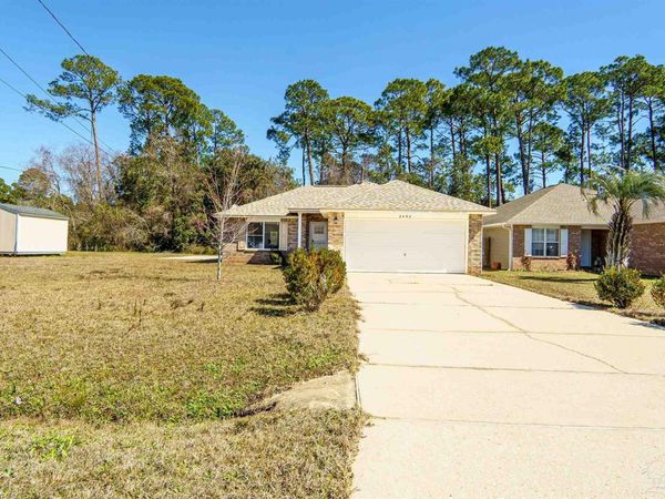 2492 Redoubt Ave, Pensacola, FL 32507