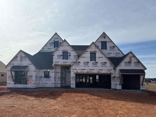 667 Venetian Avenue, Piedmont, OK 73078