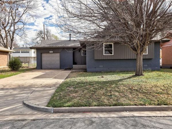 616 Leslie Drive, Del City, OK 73115
