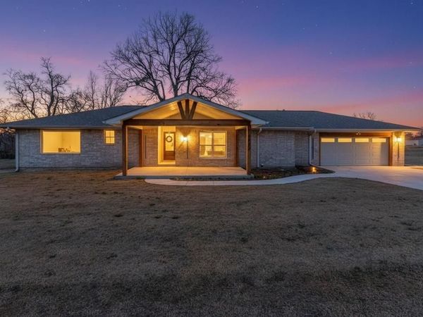 20699 Hensel Street, Harrah, OK 73045