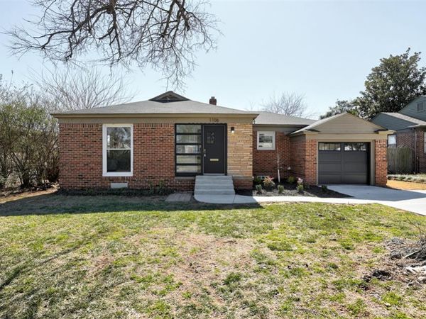 1106 Fenwick Place, Nichols Hills, OK 73116