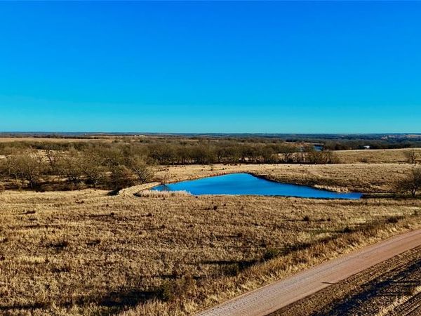 10 Whiterock Road, McLoud, OK 74851