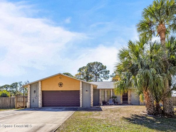 4651 N Friday Circle , Cocoa, FL 32926