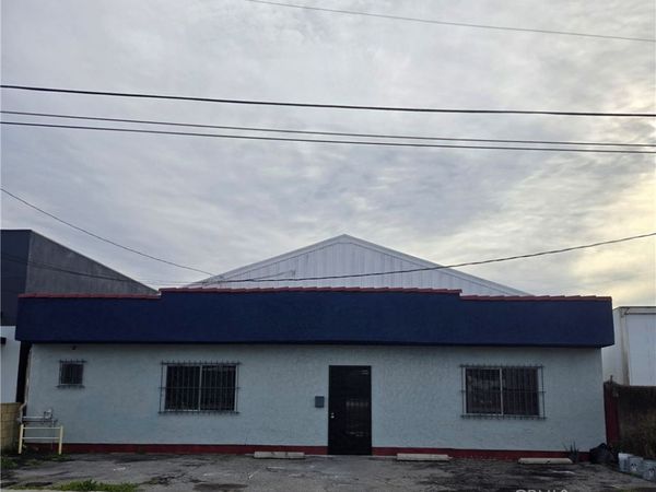 15532 Illinois, Paramount, CA 90723