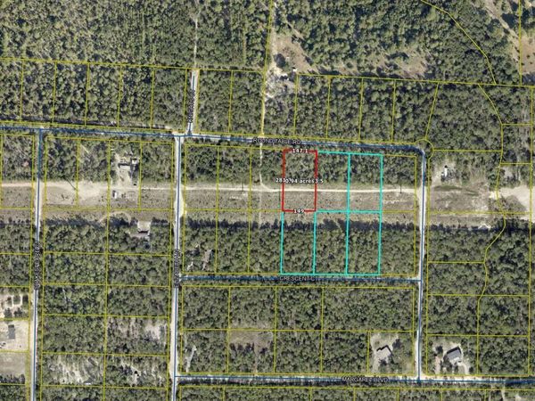 Lot 12 Crescent Court, DeFuniak Springs, FL 32433