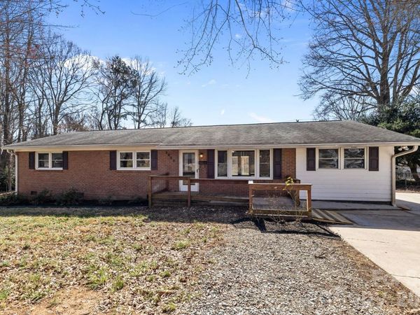 2629 Fairgreen Drive, Gastonia, NC 28056