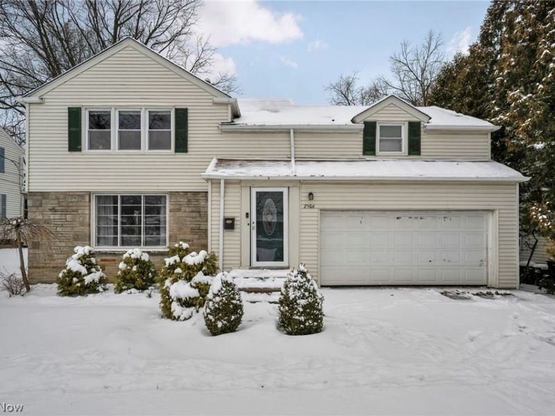 2506 N Taylor Road, Cleveland Heights, OH 44118 Photo 2