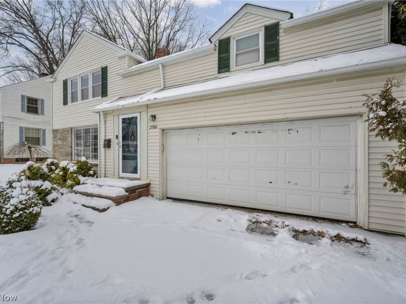 2506 N Taylor Road, Cleveland Heights, OH 44118 Photo 3