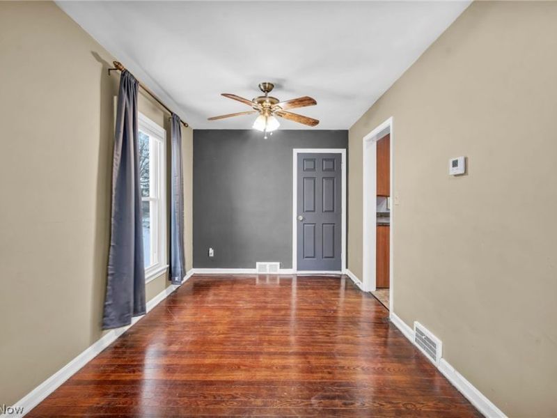 2506 N Taylor Road, Cleveland Heights, OH 44118 Photo 5