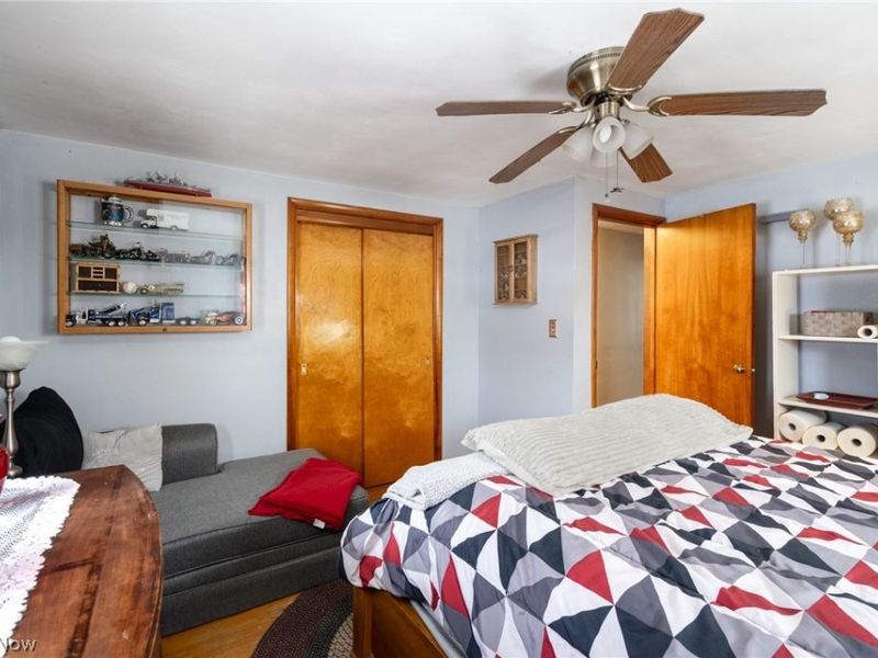 6445 Lake Avenue, Elyria, OH 44035 Photo 13