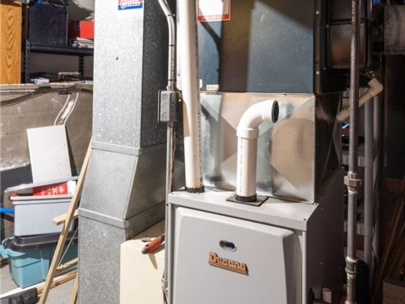 6445 Lake Avenue, Elyria, OH 44035 Photo 27