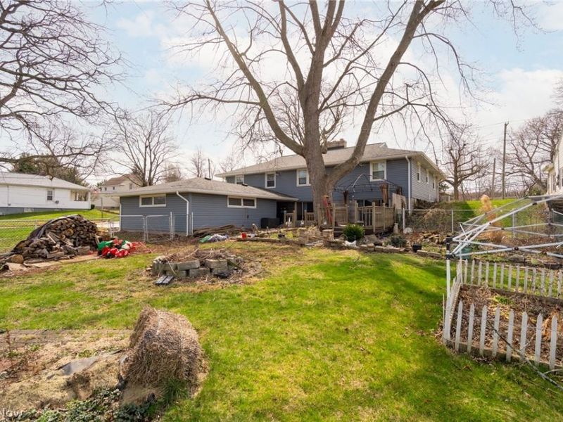 6445 Lake Avenue, Elyria, OH 44035 Photo 38