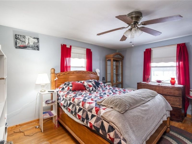 6445 Lake Avenue, Elyria, OH 44035 Photo 5