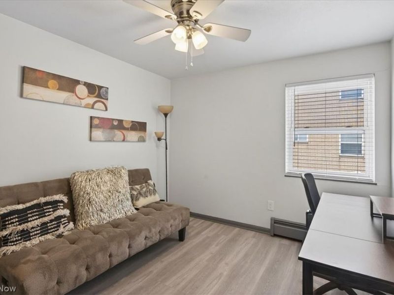 5382 Lee Road, Unit 202, Maple Heights, OH 44137 Photo 10