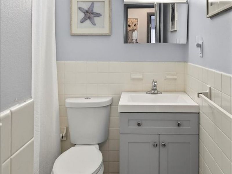 5382 Lee Road, Unit 202, Maple Heights, OH 44137 Photo 12