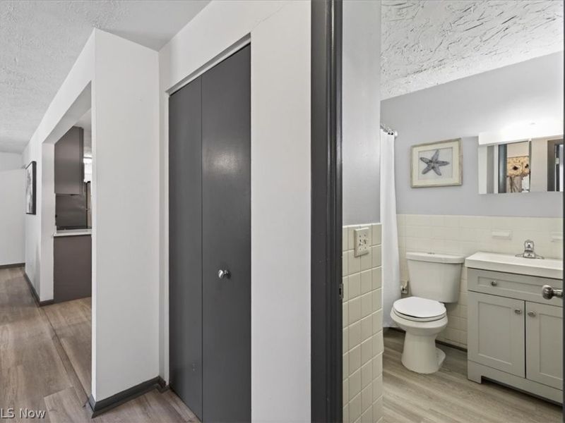 5382 Lee Road, Unit 202, Maple Heights, OH 44137 Photo 13