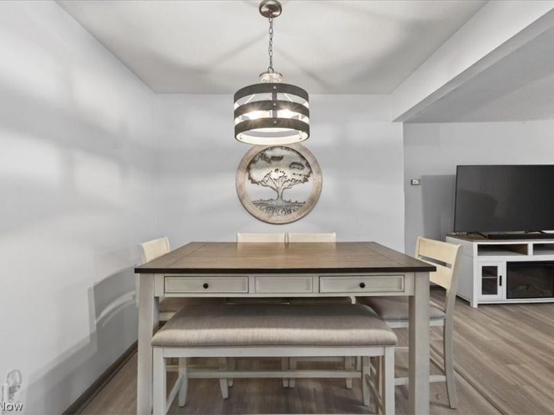 5382 Lee Road, Unit 202, Maple Heights, OH 44137 Photo 6