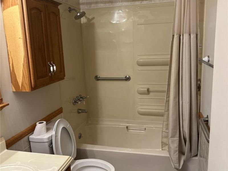 177 25th Street SE, Massillon, OH 44646 Photo 4