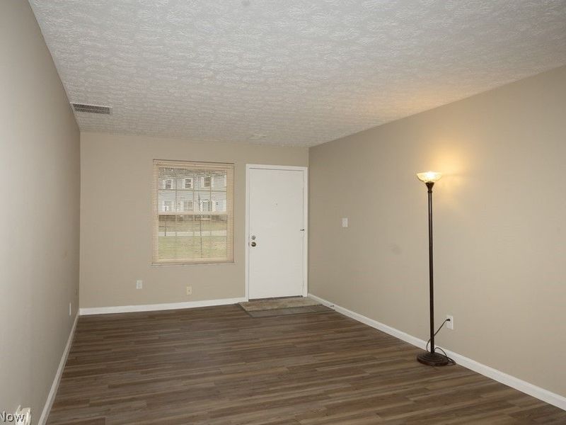13716 Oakbrook Drive, Unit 3716, North Royalton, OH 44133 Photo 10