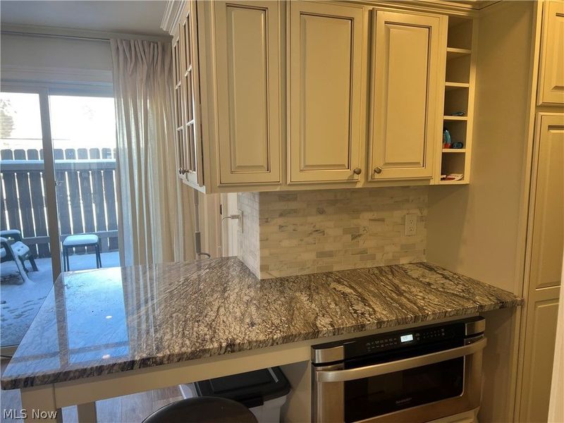 2556 Shakespeare Lane, Avon, OH 44011 Photo 5