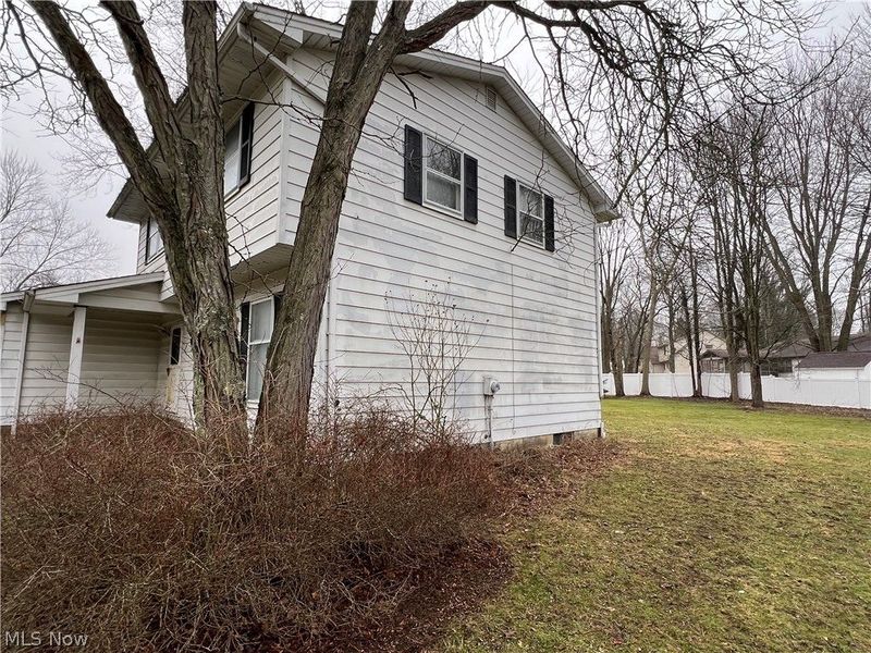 7619 Red Fox Drive, Boardman, OH 44512 Photo 2