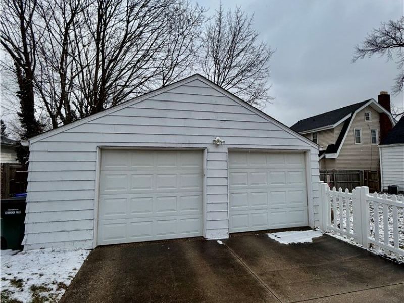 1087 Roosevelt Avenue, Cuyahoga Falls, OH 44221 Photo 24