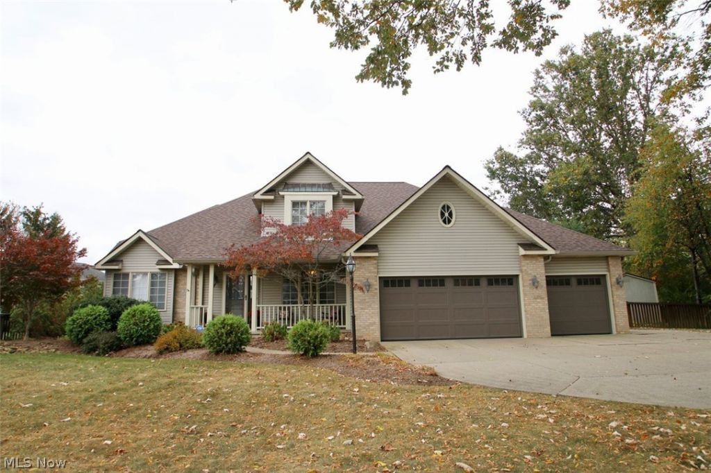 5326 Reserve Way, Sheffield, OH 44054