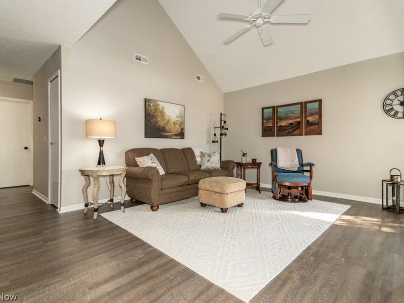 1835 Royal Oak Drive, Painesville Township, OH 44077 Photo 9