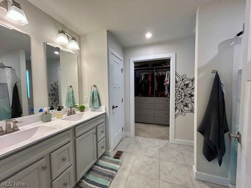 34734 Maurer Boulevard, Grafton, OH 44044 Photo 11