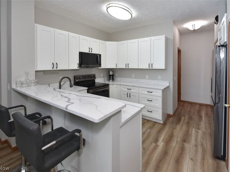 2144 Southampton Lane, Avon, OH 44011 Photo 10