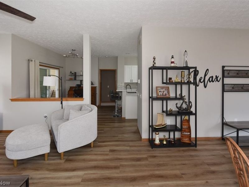 2144 Southampton Lane, Avon, OH 44011 Photo 4