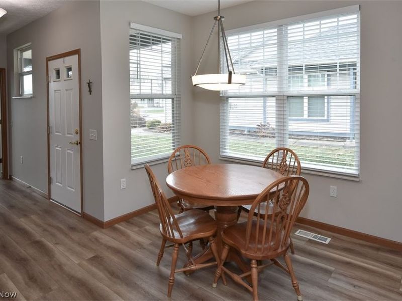 2144 Southampton Lane, Avon, OH 44011 Photo 6