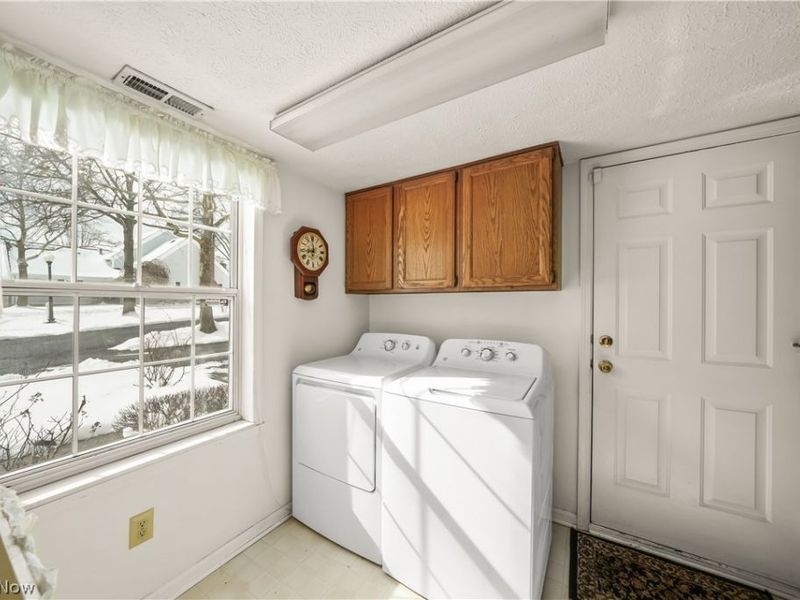 8 Hudson Common Drive, Hudson, OH 44236 Photo 18