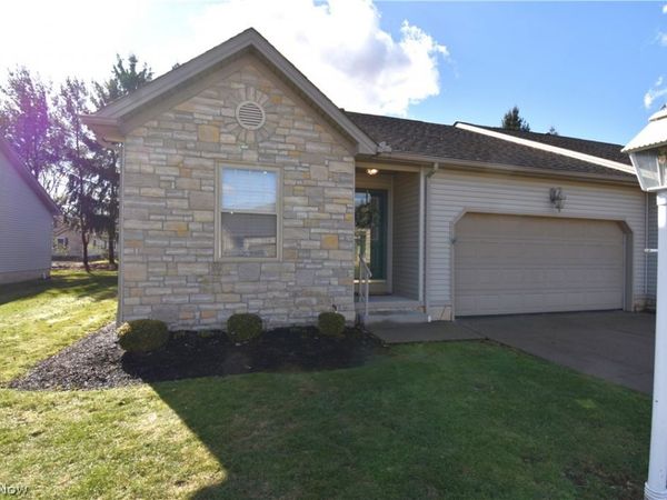 330 Myron Street, Hubbard, OH 44425